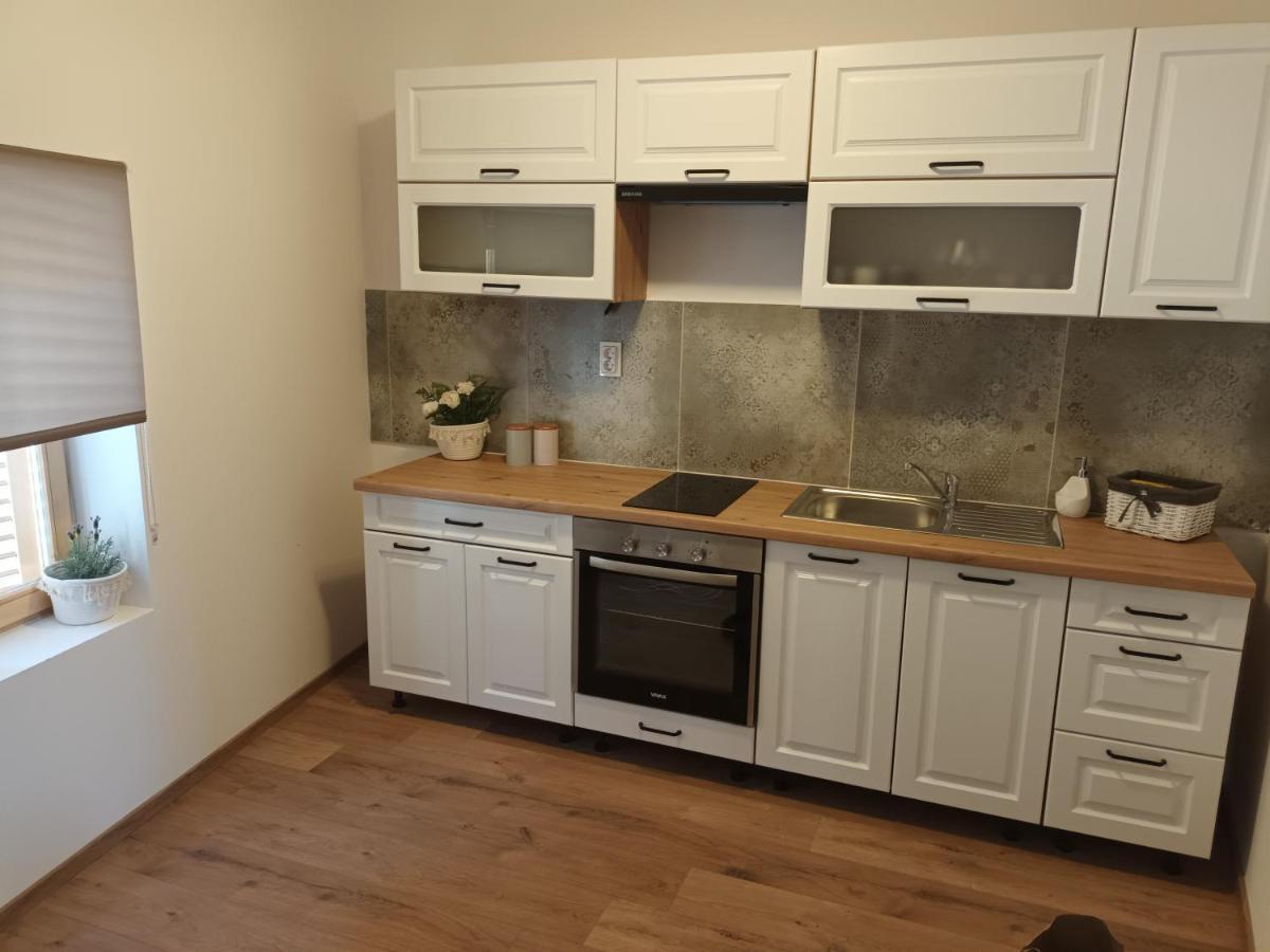 Apartman Kala Biograd Na Moru Zewnętrze zdjęcie